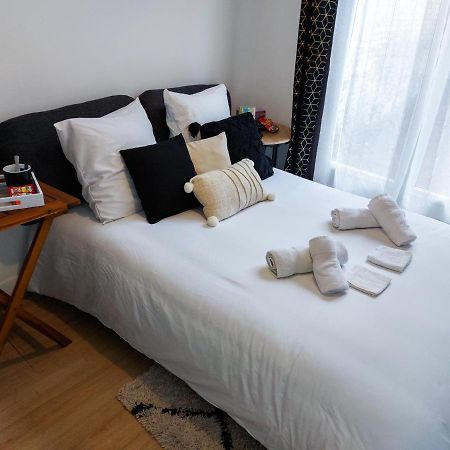 L'Essentiel - Tout Inclus ! Petit Dejeuner, Canal Plus, Netflix, Literie, Serviettes Rouen Kültér fotó